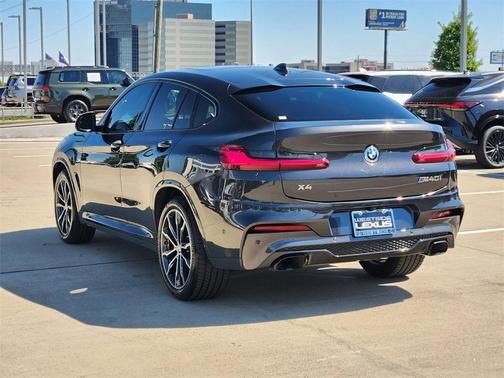 2021 BMW X4 M40i