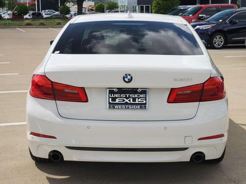 White 2017 BMW 530 530i