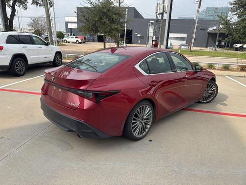 2023 Lexus IS 300 Base