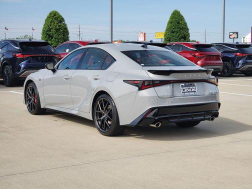 Wind 2026 Lexus IS 350 Base