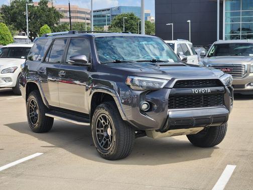 Magnetic Gray Metallic 2014 Toyota 4Runner SR5 Premium