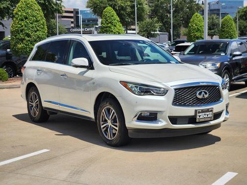 Majestic White 2017 INFINITI QX60 Base