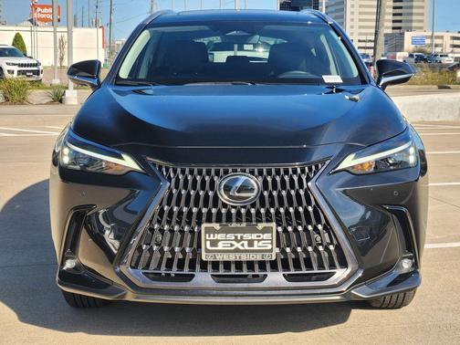 2025 Lexus NX 250 Base