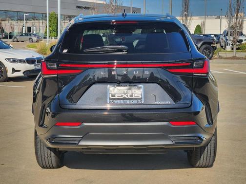 2025 Lexus NX 250 Base