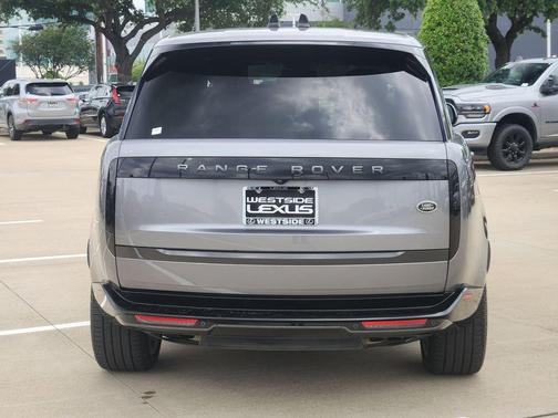 2023 Land Rover Range Rover P530 SE
