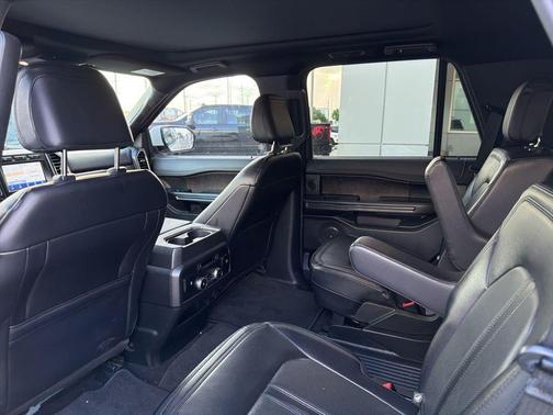 White 2021 Ford Expedition Limited
