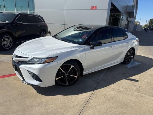 2018 Toyota Camry XSE