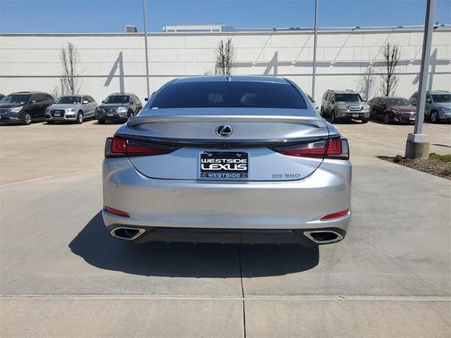 2024 Lexus ES 350 F SPORT Handling