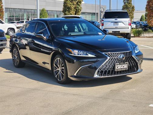 2023 Lexus ES 250 Base