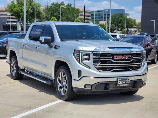 2022 GMC Sierra 1500 SLT