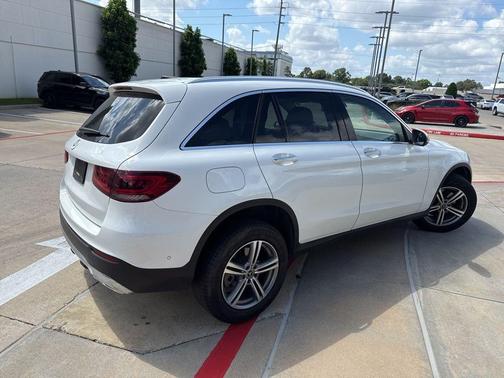 2022 Mercedes-Benz GLC 300 Base