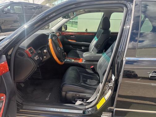 2005 Lexus LS 430 Base