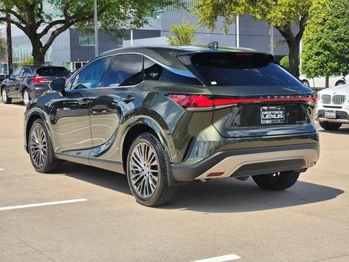 Green 2023 Lexus RX 350 Luxury