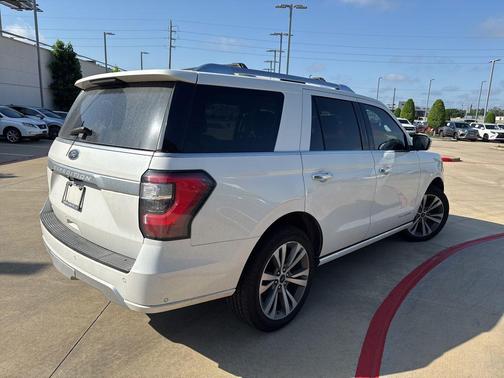 Star White Metallic Tri-Coat 2020 Ford Expedition Platinum