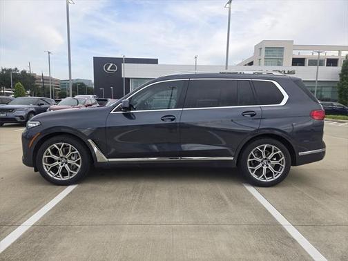 2022 BMW X7 xDrive40i