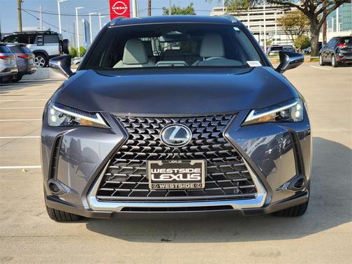 2025 Lexus UX 300h Base