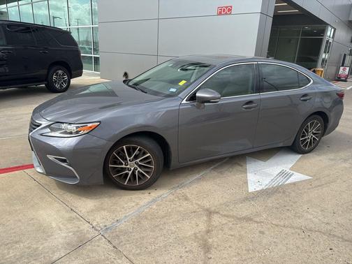 2018 Lexus ES 350 Base