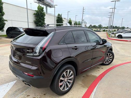 Garnet Metallic 2021 Cadillac XT4 Sport