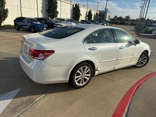 2010 Lexus ES 350 Base