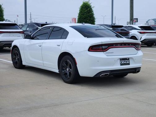 White 2022 Dodge Charger SXT