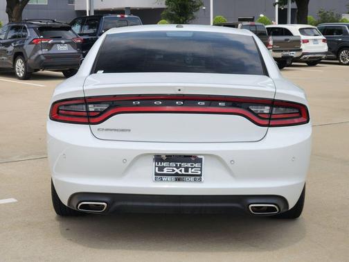 White 2022 Dodge Charger SXT