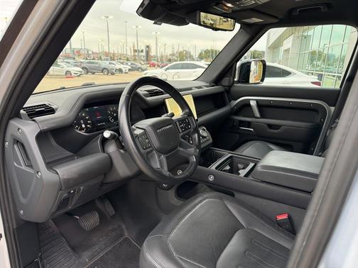 2022 Land Rover Defender 110 X-Dynamic HSE