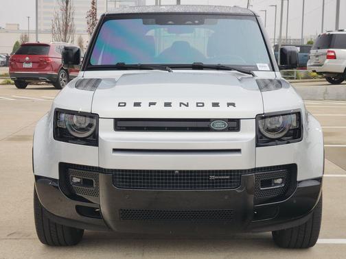 2022 Land Rover Defender 110 X-Dynamic HSE