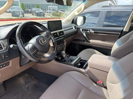 Silver 2023 Lexus GX 460 Premium