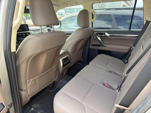 Silver 2023 Lexus GX 460 Premium