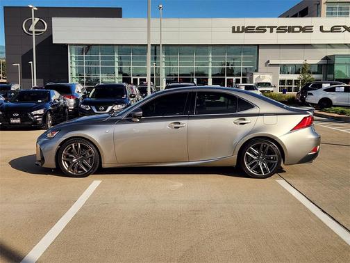 2018 Lexus IS 300 Base