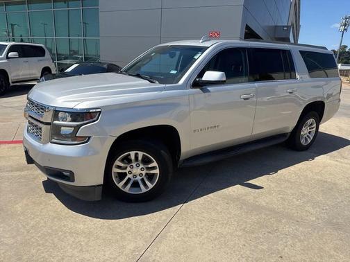 Gray 2018 Chevrolet Suburban LT