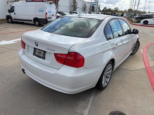 2011 BMW 328 328i