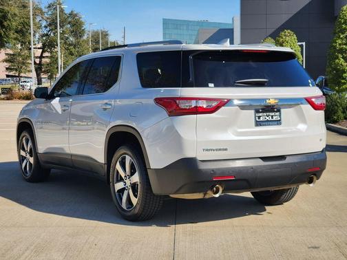 2018 Chevrolet Traverse LT Leather