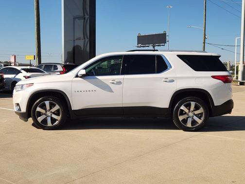 2018 Chevrolet Traverse LT Leather