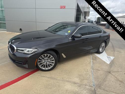 2021 BMW 530 530i