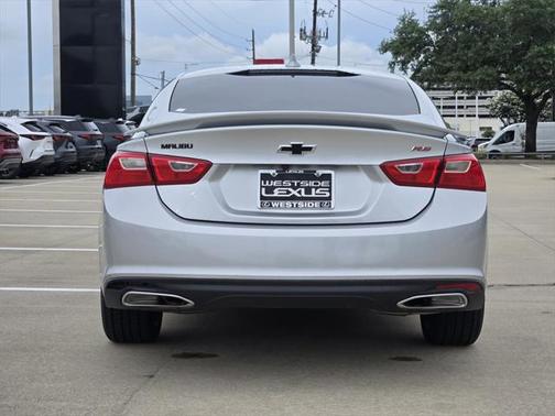 2021 Chevrolet Malibu FWD RS