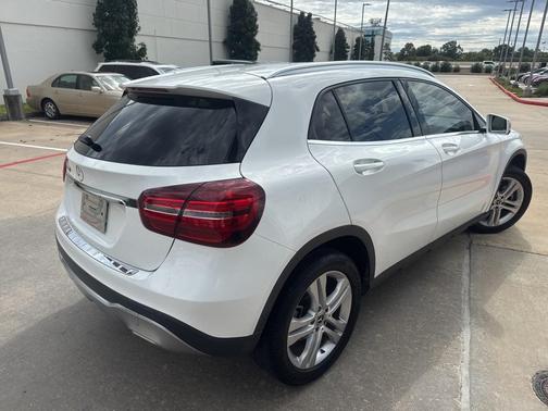 2020 Mercedes-Benz GLA 250 Base