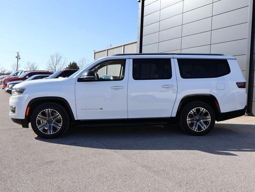 2024 Jeep Wagoneer L Series II 4x4