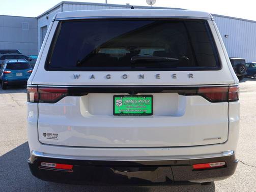 2024 Jeep Wagoneer L Series II 4x4