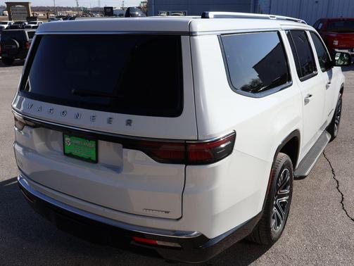 2024 Jeep Wagoneer L Series II 4x4