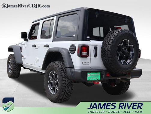 Bright White Clearcoat 2023 Jeep Wrangler Rubicon