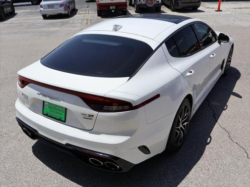 2022 Kia Stinger GT-Line