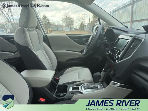 2024 Subaru Forester Base