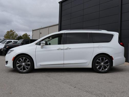2019 Chrysler Pacifica Limited
