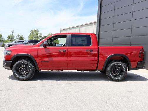 Molten Red Pearlcoat 2026 RAM 1500 Rebel