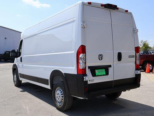 2025 RAM ProMaster 2500 Tradesman