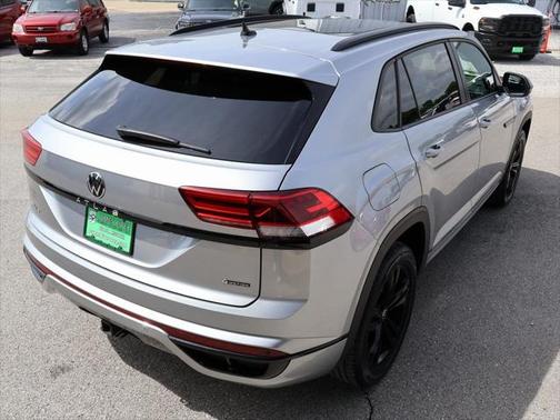 2023 Volkswagen Atlas Cross Sport 3.6L V6 SEL R-Line