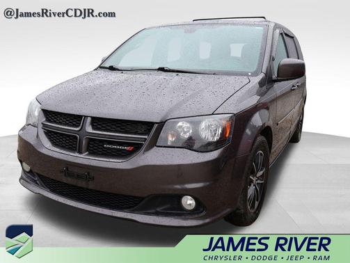 Granite Crystal Metallic Clearcoat 2019 Dodge Grand Caravan GT