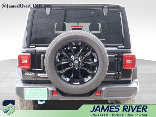 Black Clearcoat 2023 Jeep Wrangler 4xe Sahara