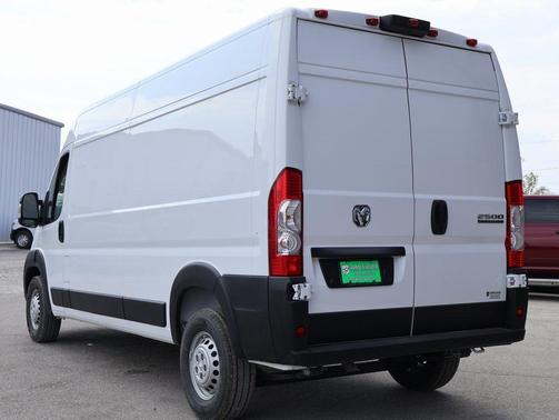 2025 RAM ProMaster 2500 Tradesman